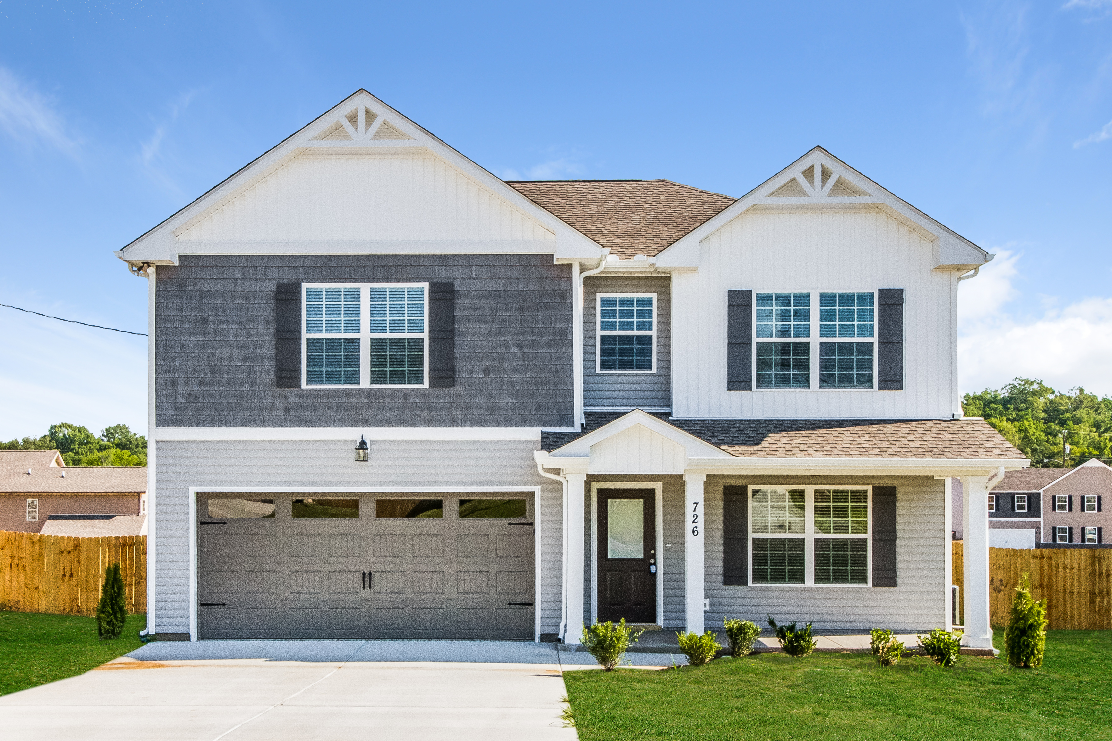 726 Hollandale Rd La Vergne, TN 37086